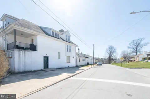 401 W WASHINGTON STREET #2