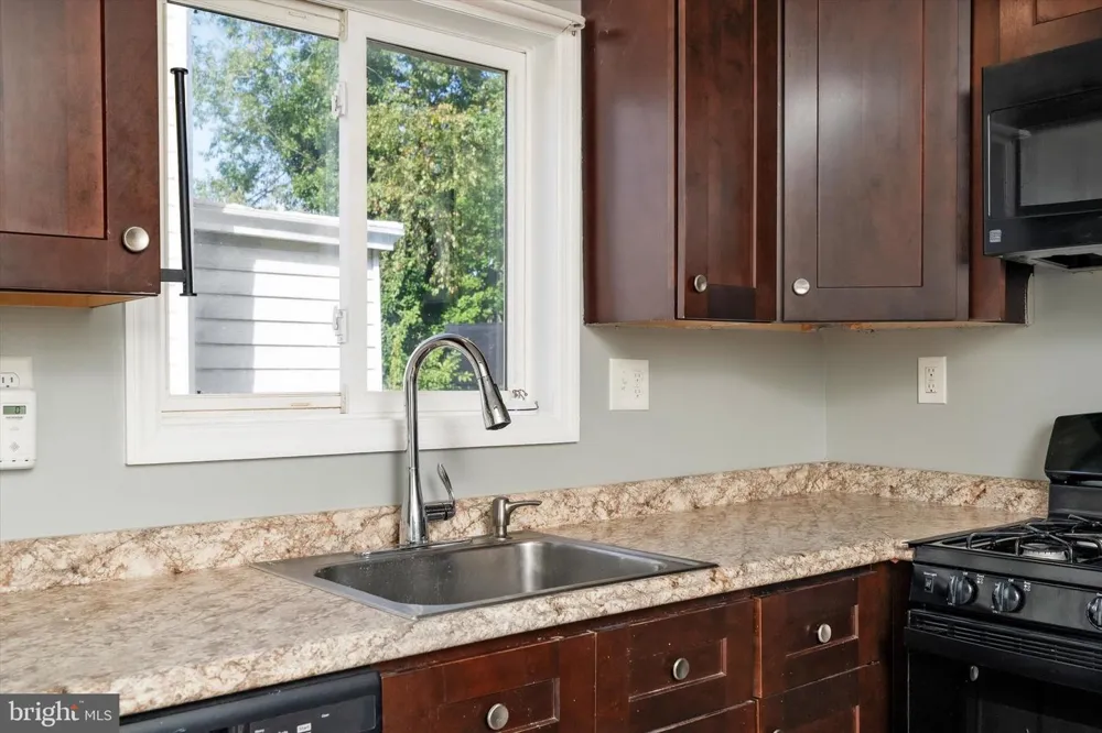 266 MAIN STREET #APT. A Hamilton, NJ 08620