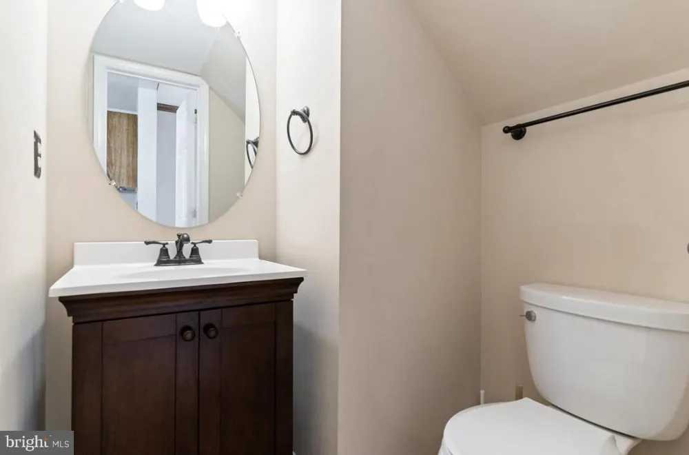 1721 GRANDE VIEW AVENUE Severn, MD 21144