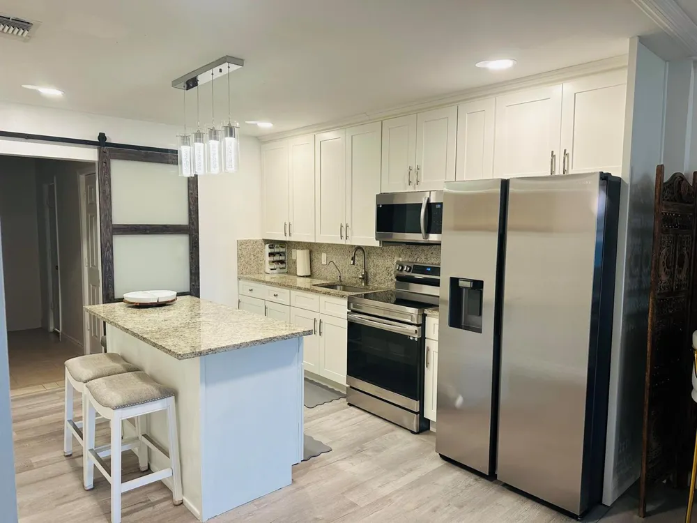 1657 E MAGNOLIA Dr Ln #2 