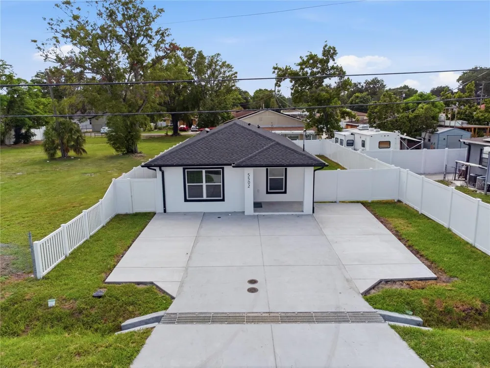 5502 HABANA AVENUE Tampa, FL 33614
