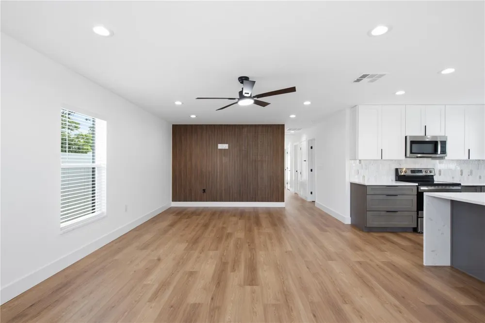 5502 HABANA AVENUE Tampa, FL 33614