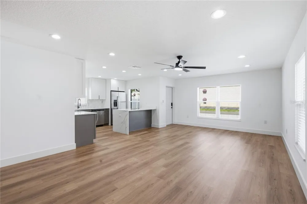 5502 HABANA AVENUE Tampa, FL 33614