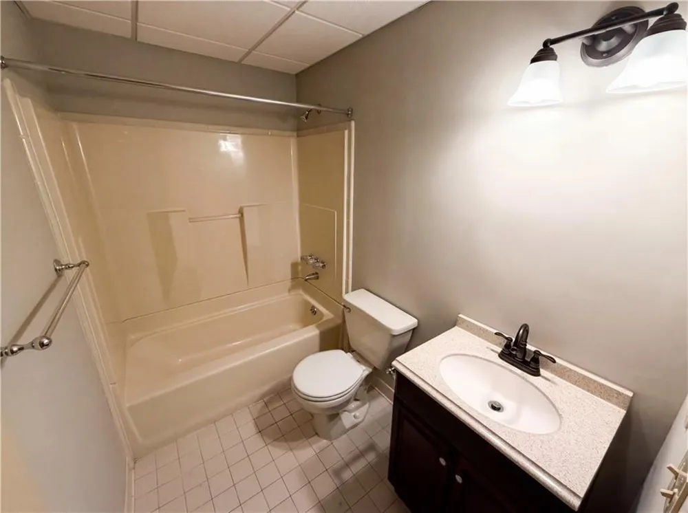 2360 Kimbrough Court Atlanta, GA 30350