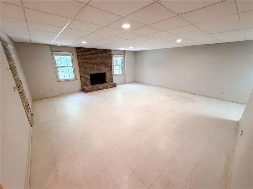 2360 Kimbrough Court Atlanta, GA 30350