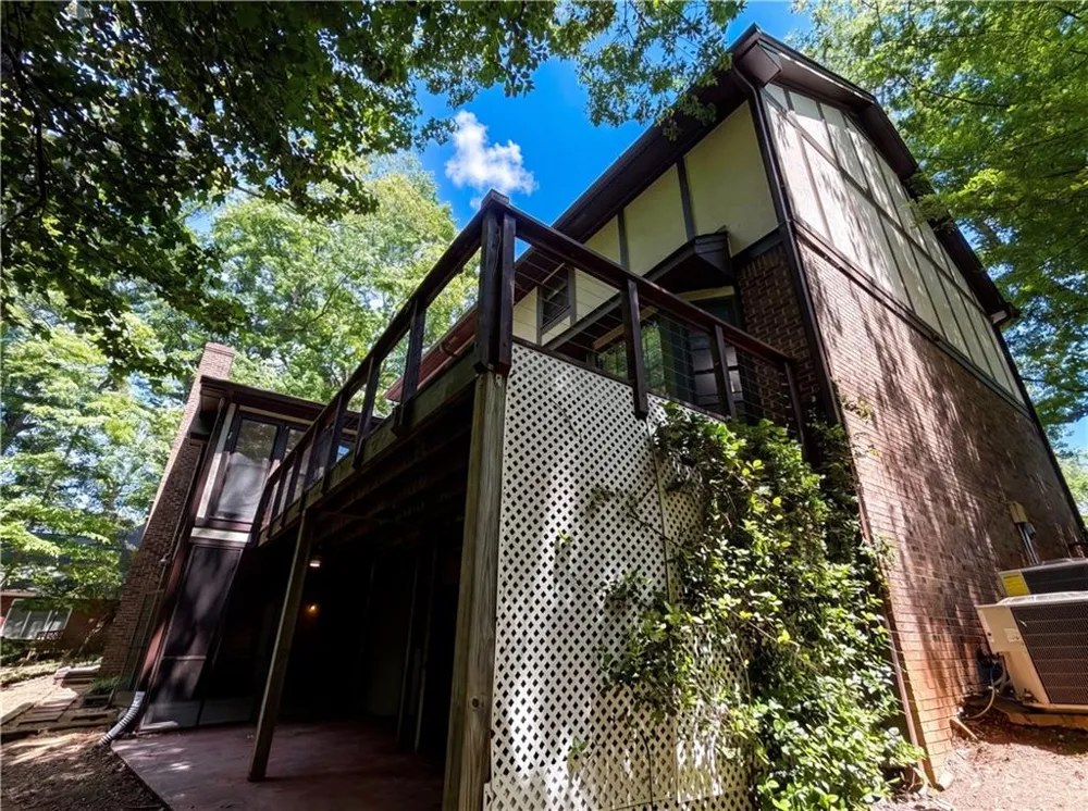 2360 Kimbrough Court Atlanta, GA 30350