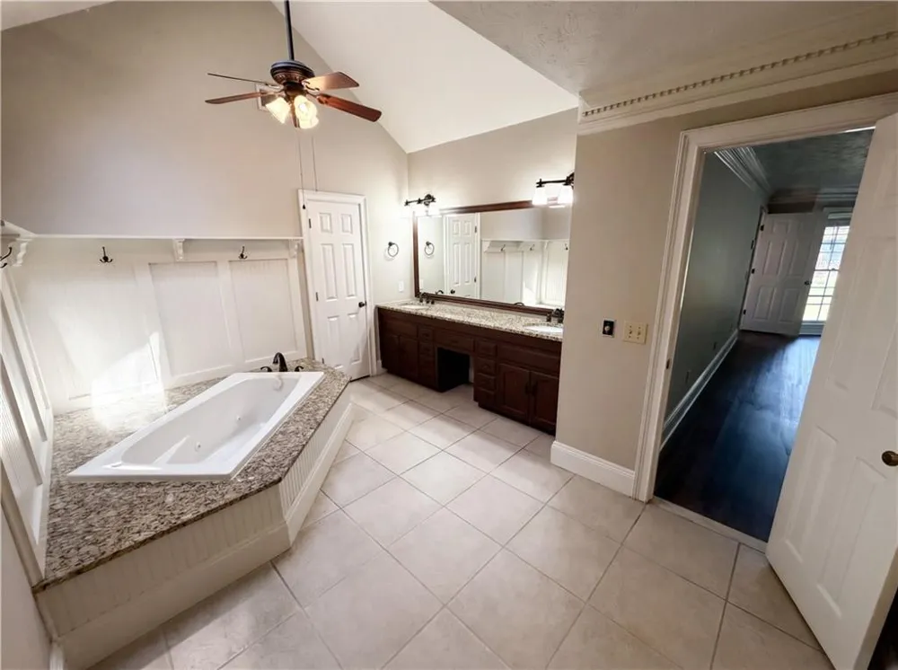 2360 Kimbrough Court Atlanta, GA 30350