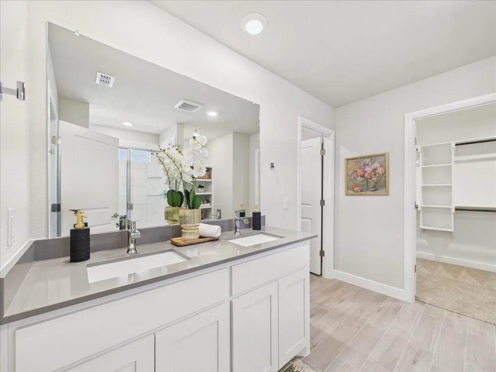 1449 Bennett Drive Burleson, TX 76028