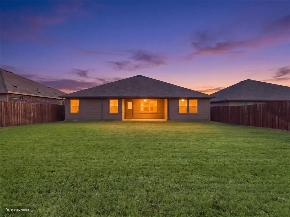 1449 Bennett Drive Burleson, TX 76028