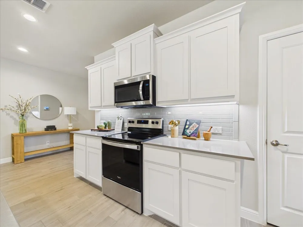 1449 Bennett Drive Burleson, TX 76028