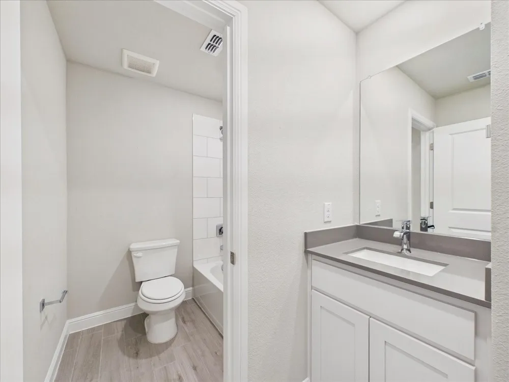 1449 Bennett Drive Burleson, TX 76028