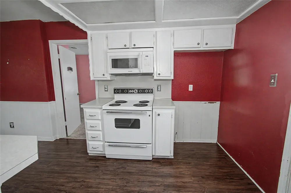 1711 Turner Street Muskogee, OK 74403