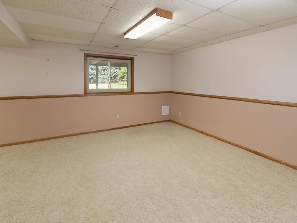 10015 Upper 205th Street W Lakeville, MN 55044