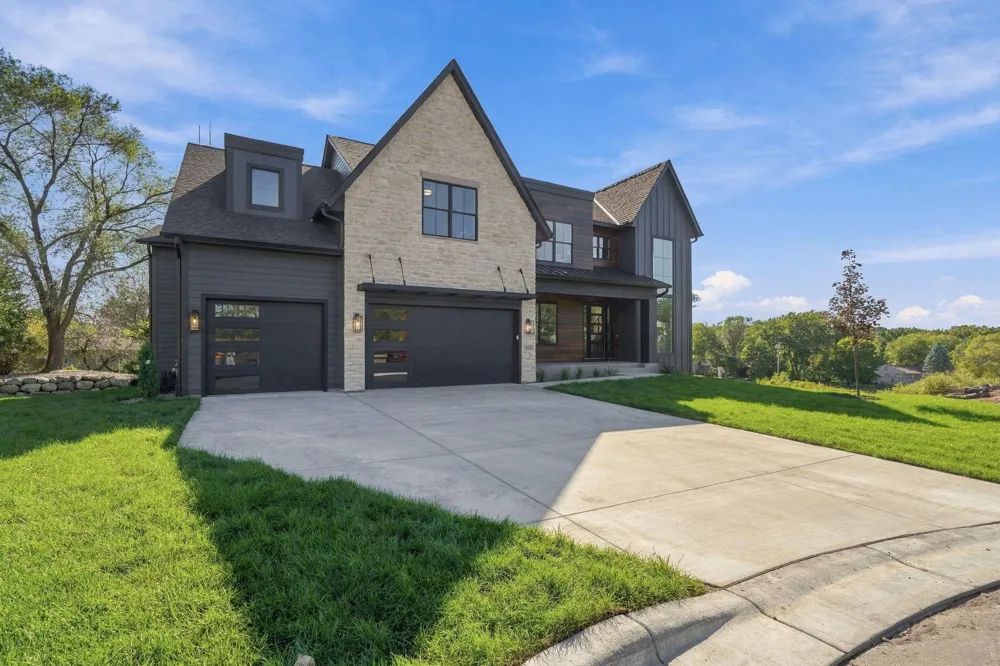 4317 Brigadoon Drive Shoreview, MN 55126