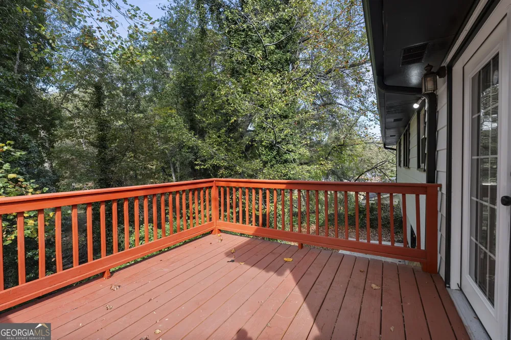 1969 Valley Ridge DR SW Atlanta, GA 30331