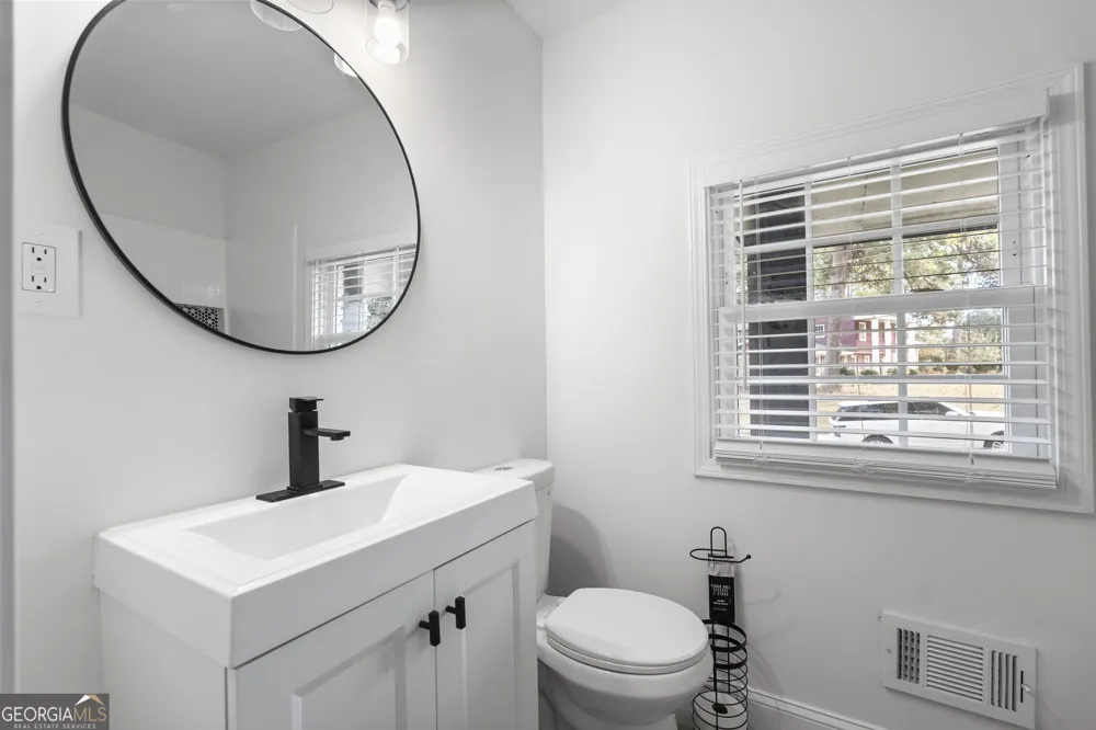 1969 Valley Ridge DR SW Atlanta, GA 30331