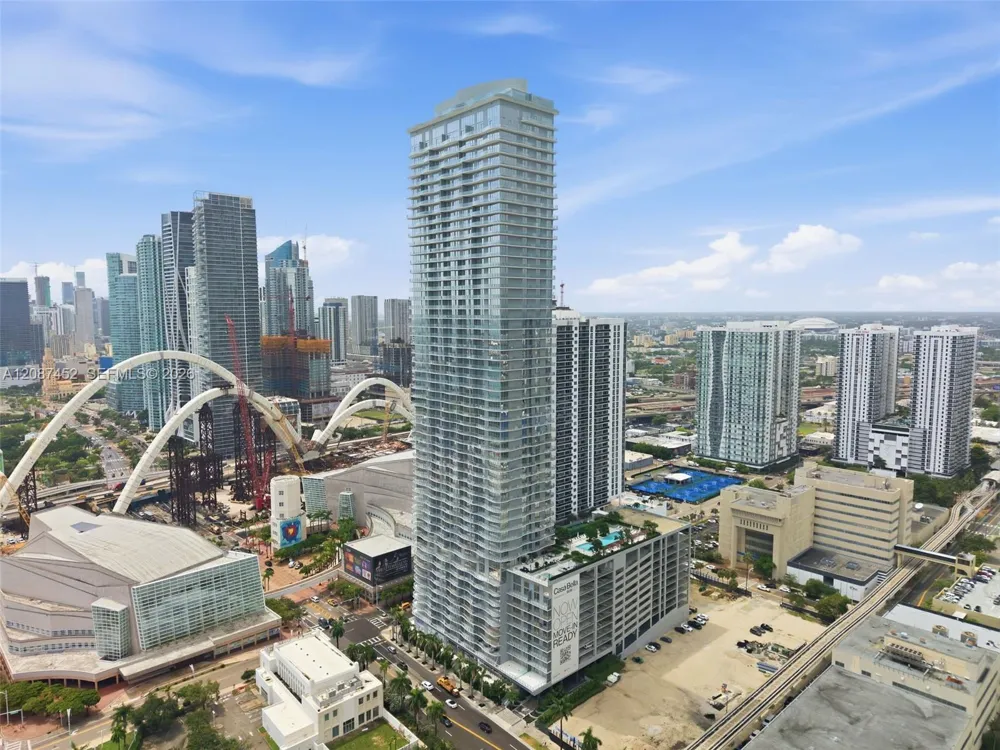 1400 Biscayne Blvd #3803 Miami, FL 33132