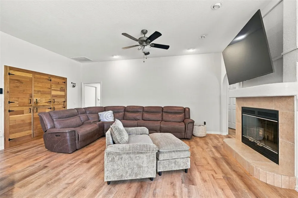 8933 THOREAU PLACE Hudson, FL 34667