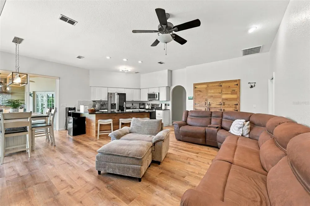 8933 THOREAU PLACE Hudson, FL 34667