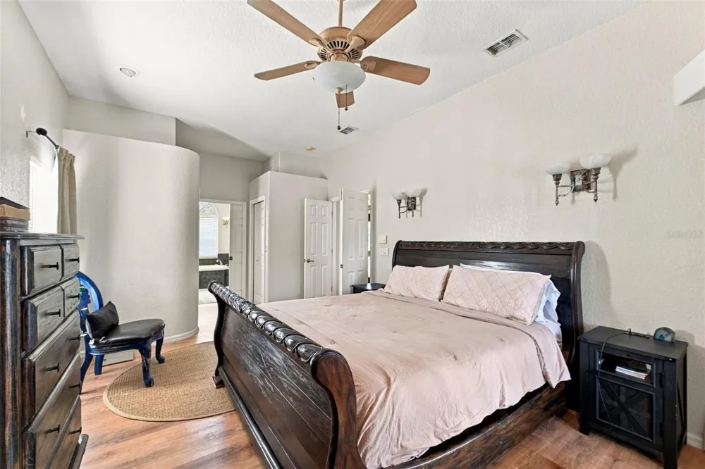 8933 THOREAU PLACE Hudson, FL 34667
