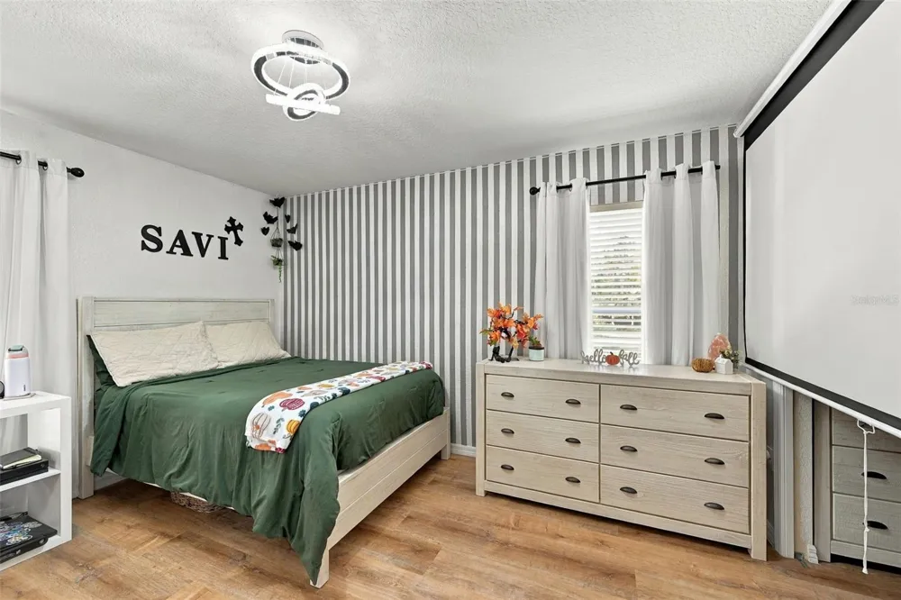 8933 THOREAU PLACE Hudson, FL 34667
