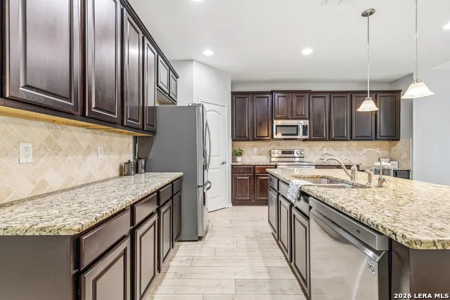 5473 CYPRESS PT Cibolo, TX 78108