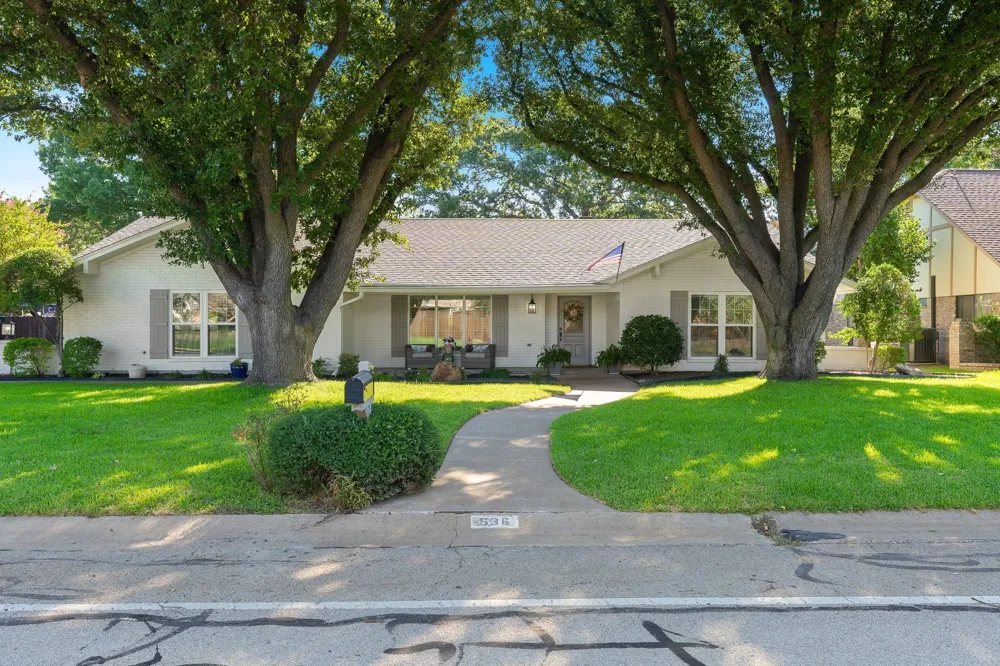 536 Sellmeyer Lane Highland Village, TX 75077