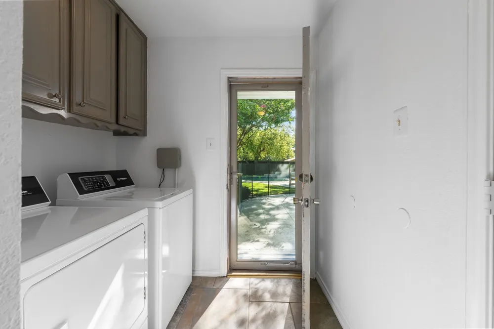 536 Sellmeyer Lane Highland Village, TX 75077