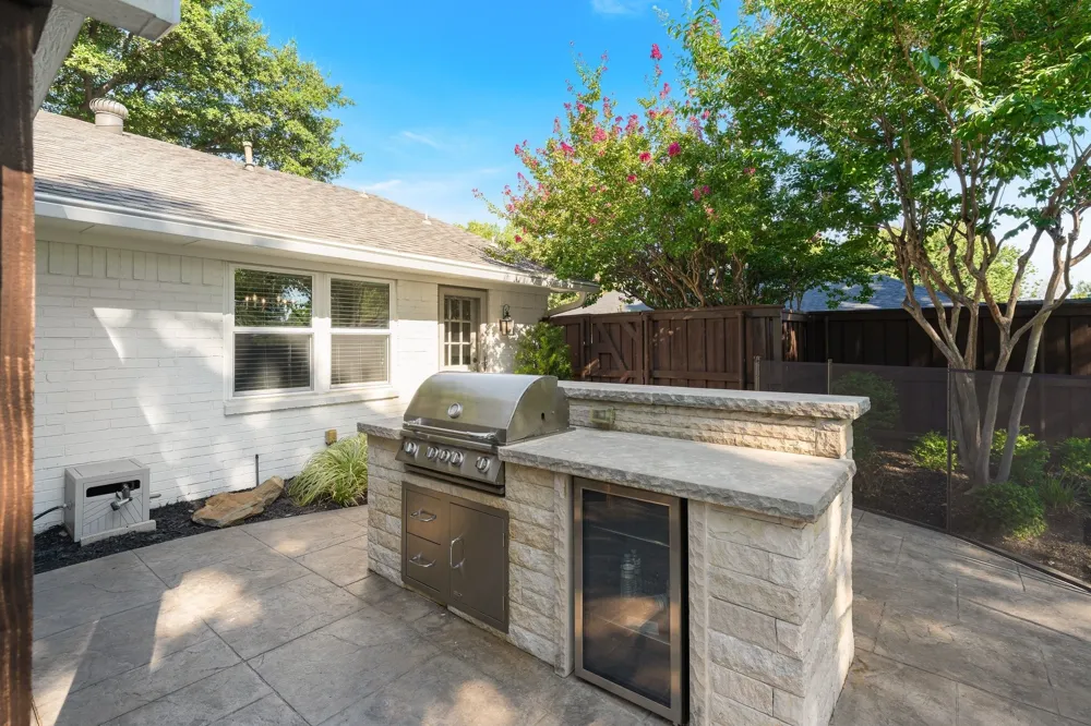 536 Sellmeyer Lane Highland Village, TX 75077