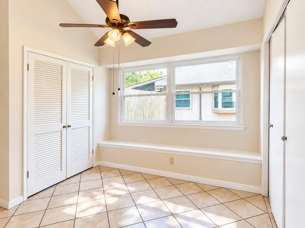 15823 Oak Mountain Drive Houston, TX 77095