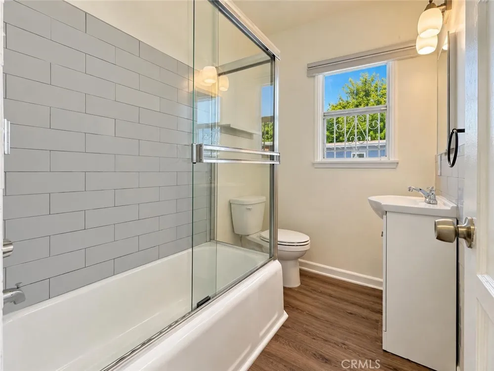 5648 Clemson Street #1/2 Los Angeles, CA 90016