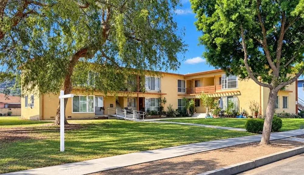 5648 Clemson Street #1/2 Los Angeles, CA 90016