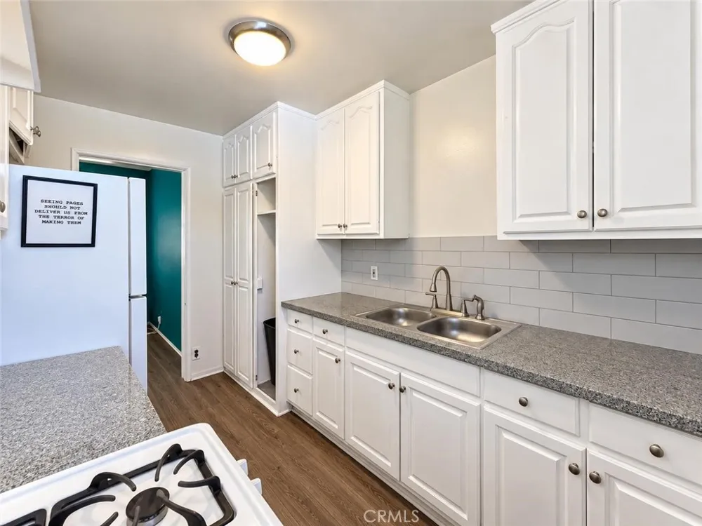 5648 Clemson Street #1/2 Los Angeles, CA 90016