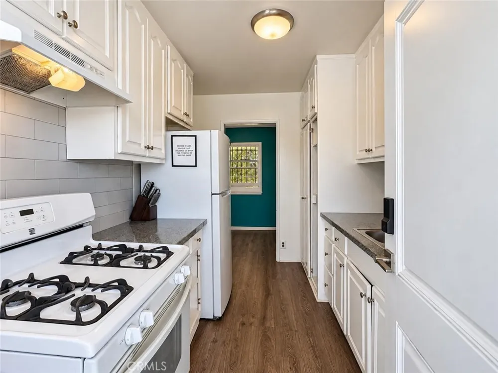 5648 Clemson Street #1/2 Los Angeles, CA 90016