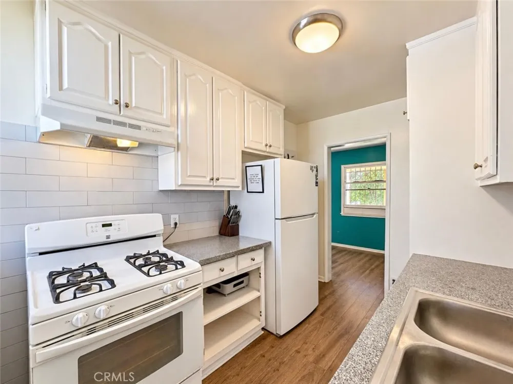 5648 Clemson Street #1/2 Los Angeles, CA 90016