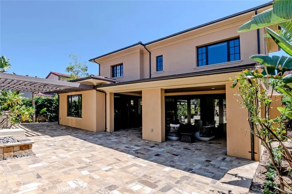 115 Candleglow Irvine, CA 92602