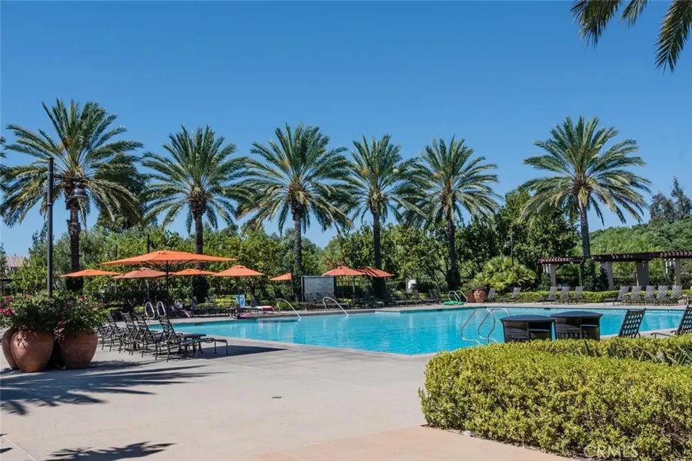 115 Candleglow Irvine, CA 92602
