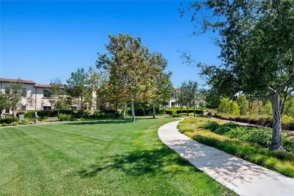 115 Candleglow Irvine, CA 92602