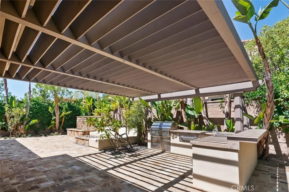 115 Candleglow Irvine, CA 92602