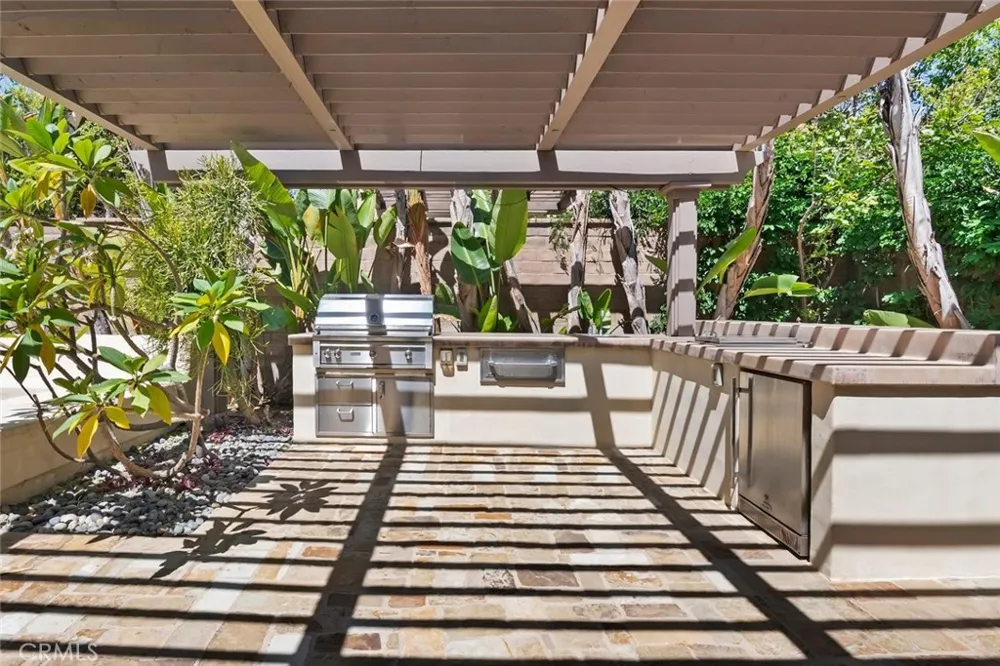 115 Candleglow Irvine, CA 92602