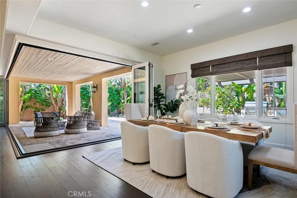 115 Candleglow Irvine, CA 92602