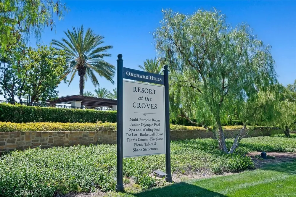 115 Candleglow Irvine, CA 92602