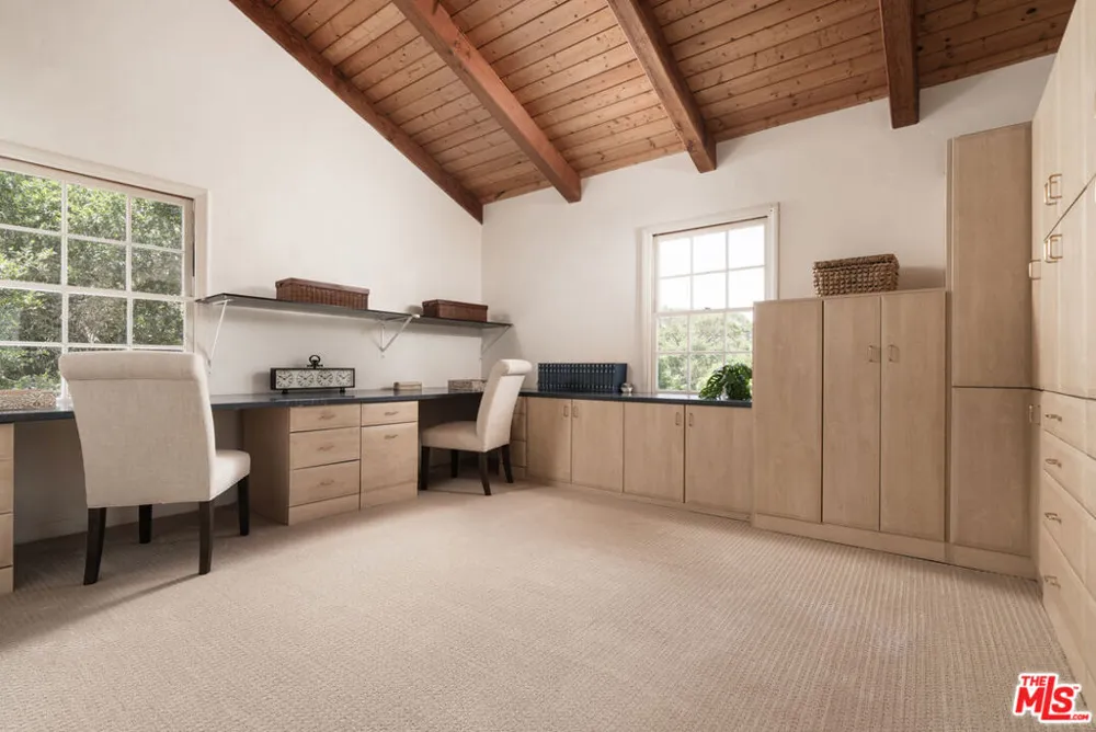 939 Arcady Road Santa Barbara, CA 93108