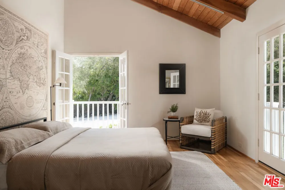 939 Arcady Road Santa Barbara, CA 93108