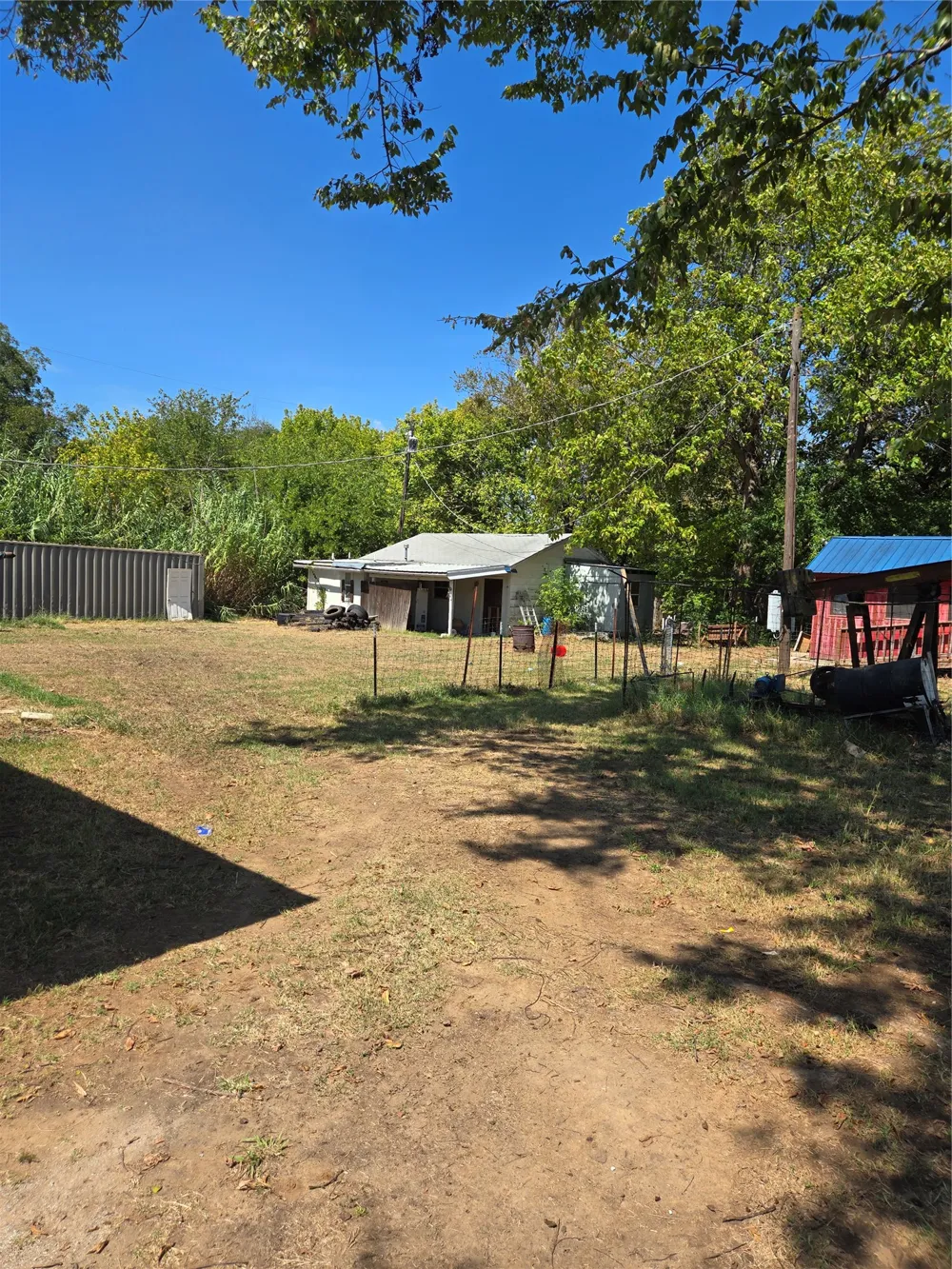 320 5th Francis, OK 74844