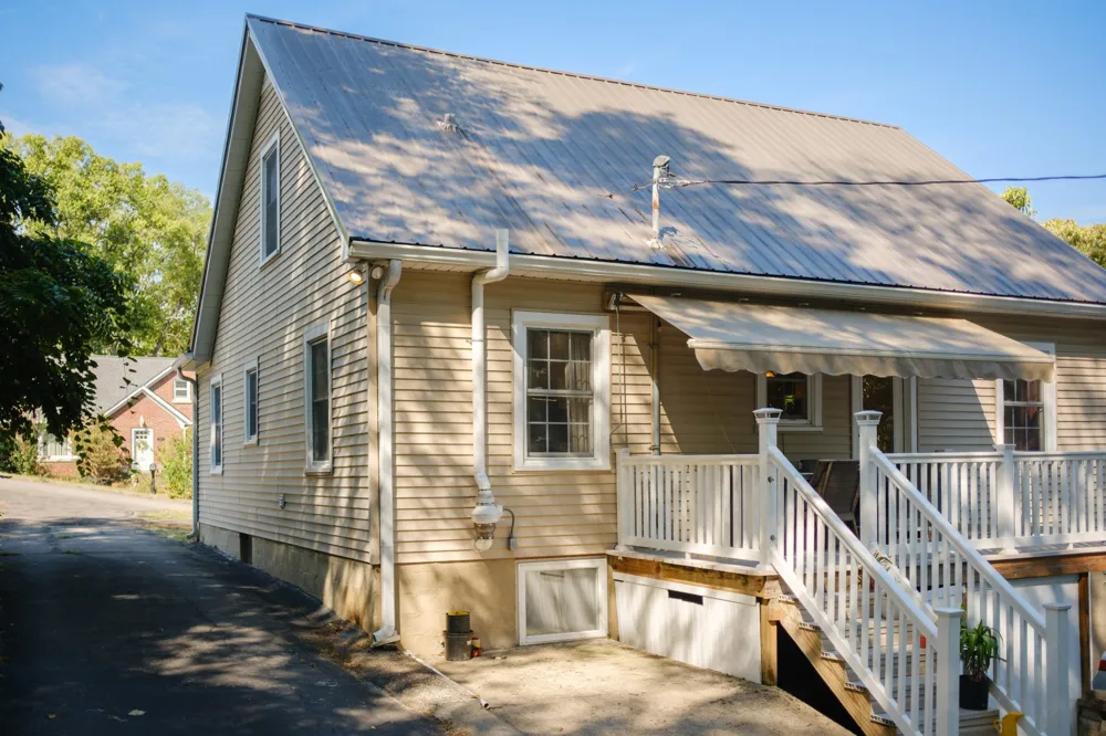 801 Elm St Columbia, TN 38401