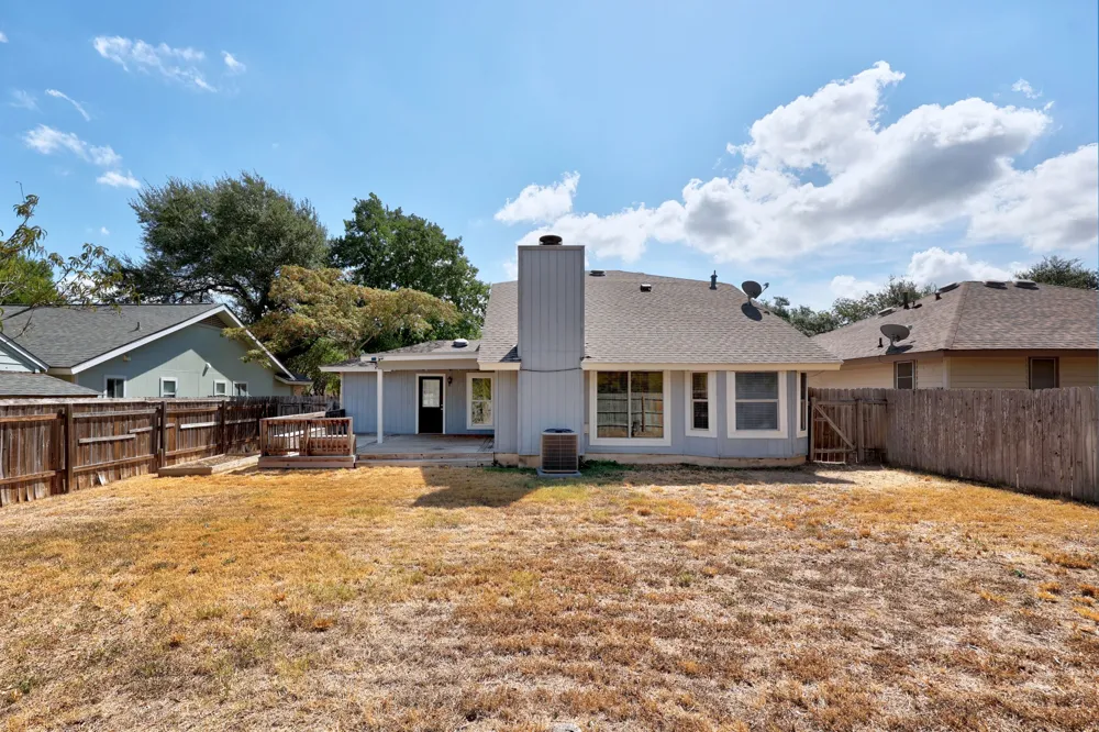 302 Splitrock Street Round Rock, TX 78681