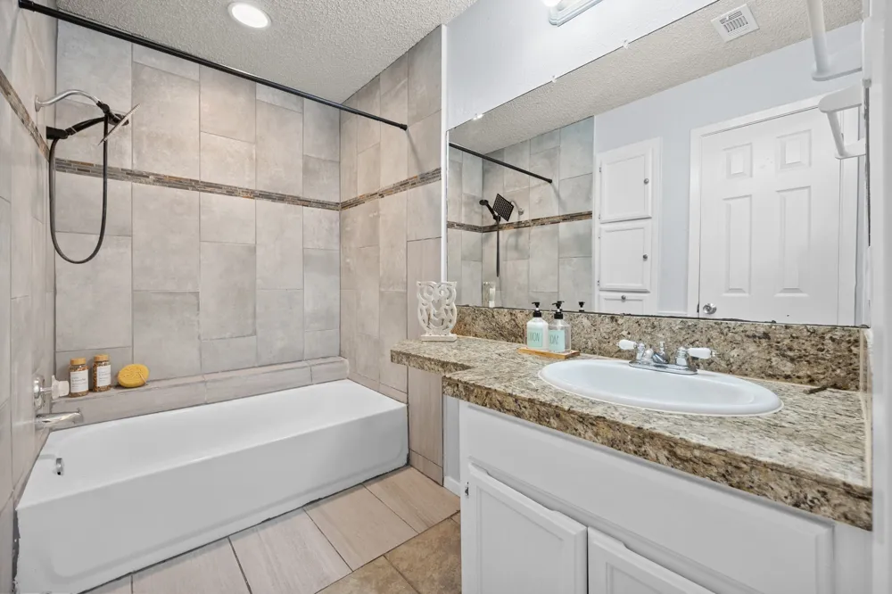 302 Splitrock Street Round Rock, TX 78681