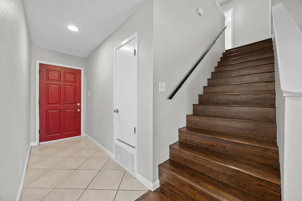 302 Splitrock Street Round Rock, TX 78681