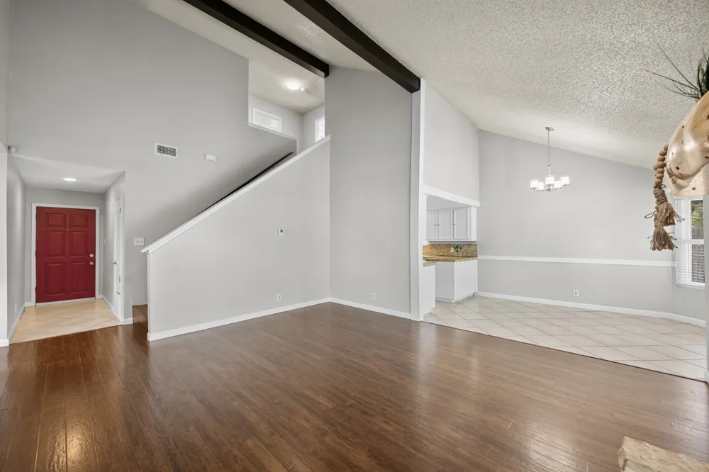302 Splitrock Street Round Rock, TX 78681